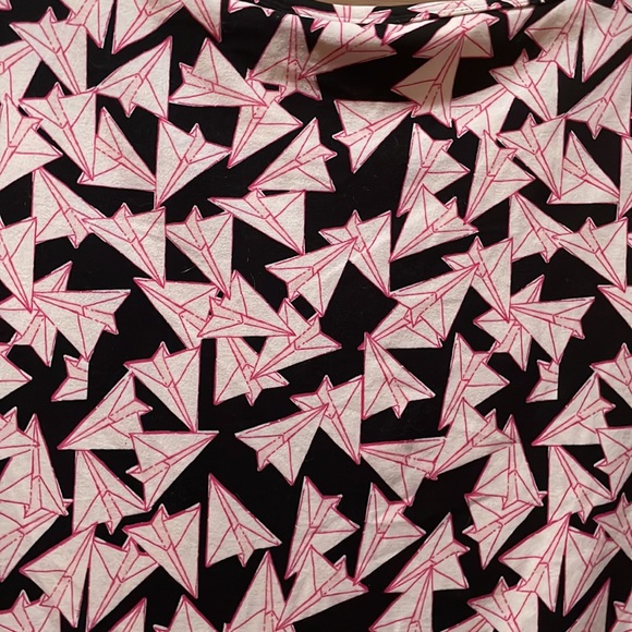 Cute tops! - Picture 5 of 6